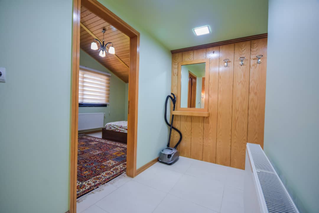 کریدور اتاق ویلای آسمان چادگان