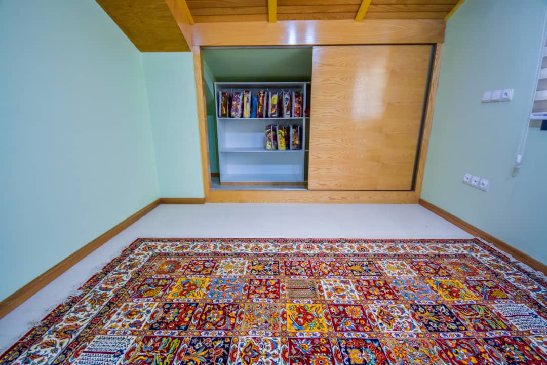 اتاق خواب سوم ویلای آسمان چادگان